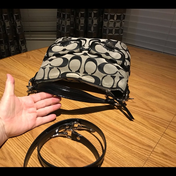 Coach Crossbody Black/gray Messenger Logo Lock Bag - Picture 3 of 8